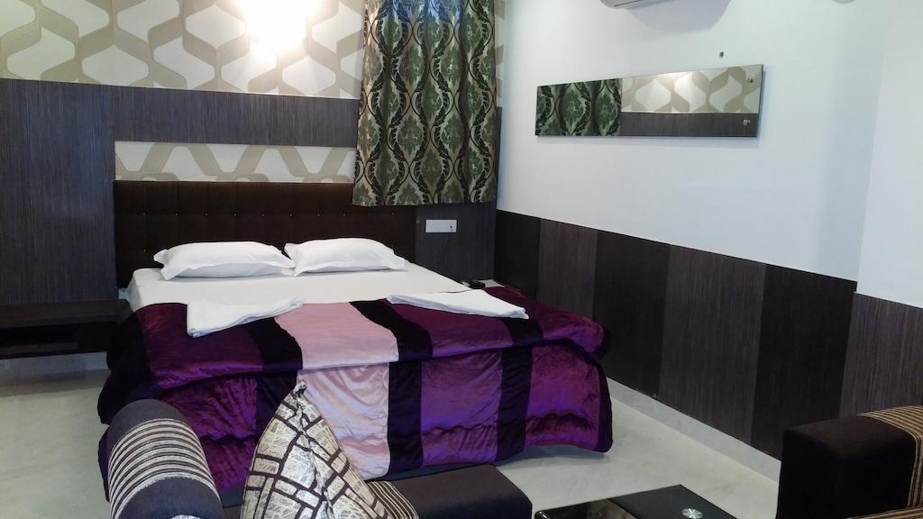 Capital Suites Bangalore Ngoại thất bức ảnh